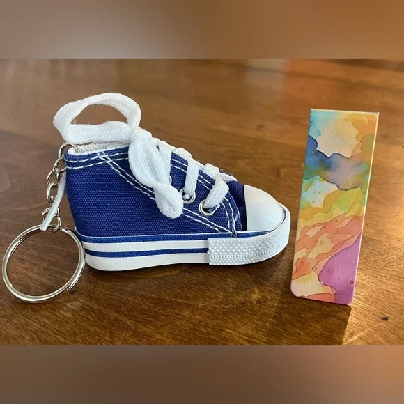 Congrats Bag_hag 🥰.  Shoe High Top Keychain & Magnetic Bookmark - Picture 2 of 11